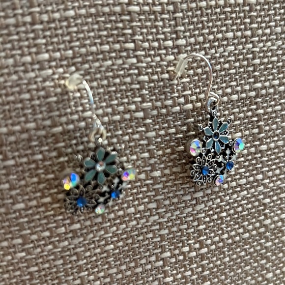 Blue & Silver Snowflake 1.25” Dangle Earrings - Picture 3 of 4